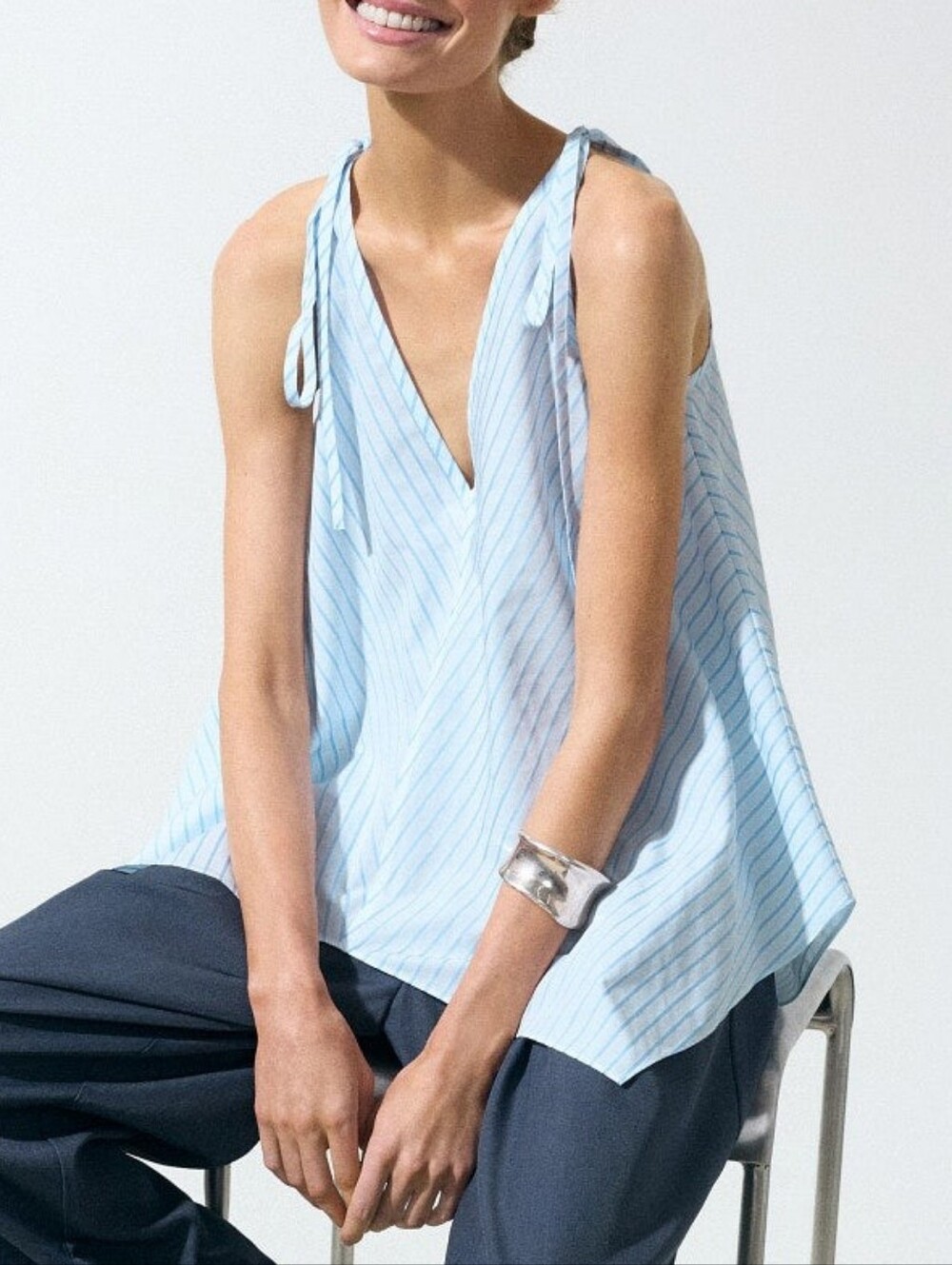 3.1 Phillip Lim Handkerchief Cami Top V-Neck Sleeveless Size 8